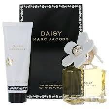 MARC JACOBS DAISY SET 3.4oz EDT SP+2.5oz BODY LOTION (L)